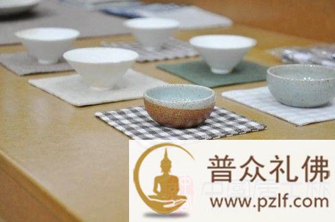 吃茶之人须能“傲物玩世”.jpg