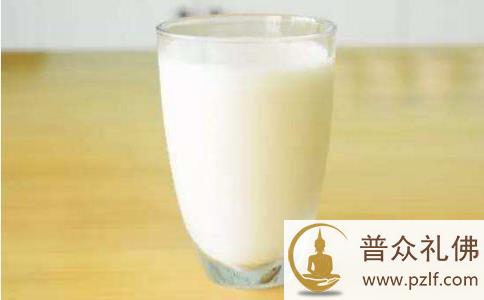 一杯鲜奶足以付清全部的医药费 一杯鲜奶足以付清全部的医药费
